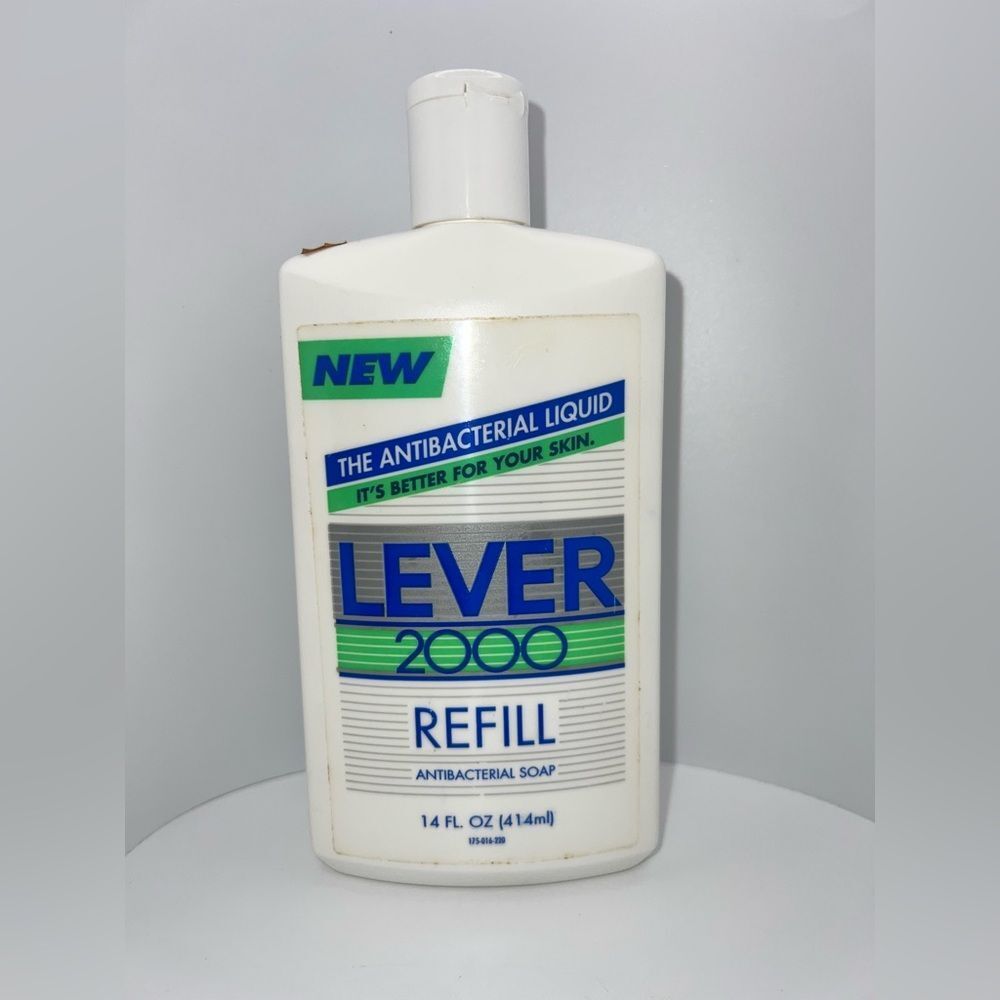 Lever 2000 ~ Antibacterial Soap Liquid Refill ~ New Old Stock ~ 14 Oz